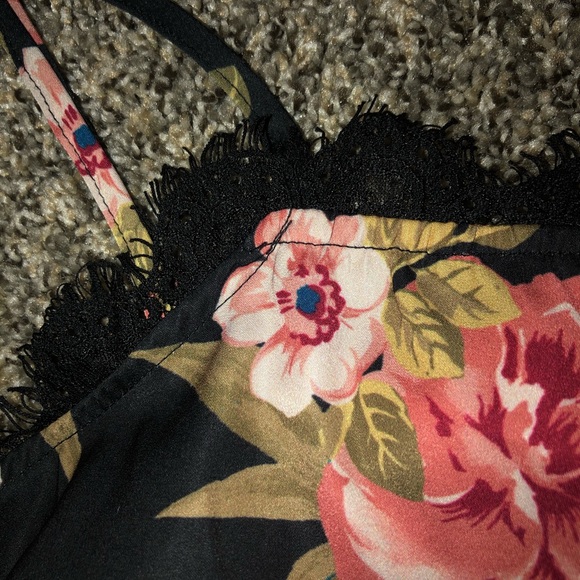 Floral Hollister Romper - Picture 2 of 5